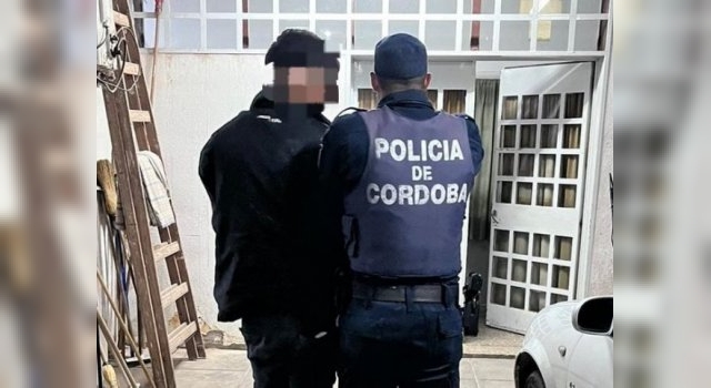 Tres hermanos detenidos por agredir y lesionar a policías en Morteros