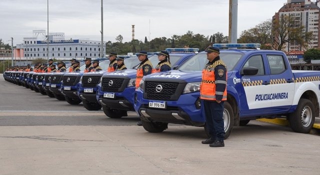 La Policía Caminera recibió 20 camionetas 0Km