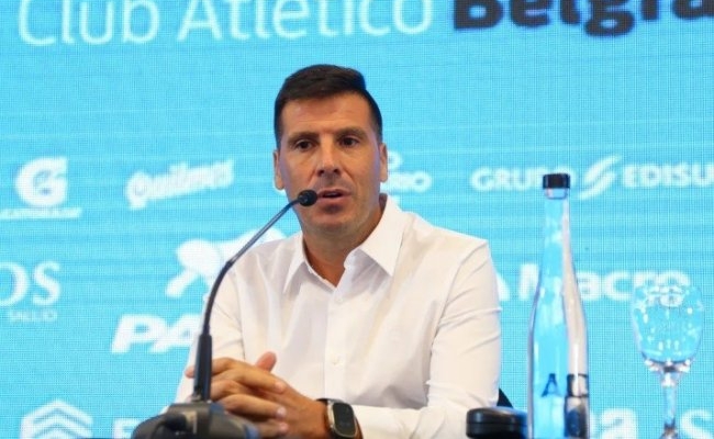 Juan Cruz Real fue presentado como nuevo DT de Belgrano