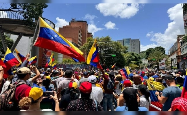 Marcha opositora en Venezuela con Corina Machado a la cabeza: “Vamos a defender la voluntad del pueblo”