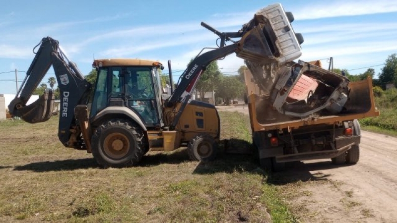 Morteros: continúan con el retiro de vehículos en estado de abandono