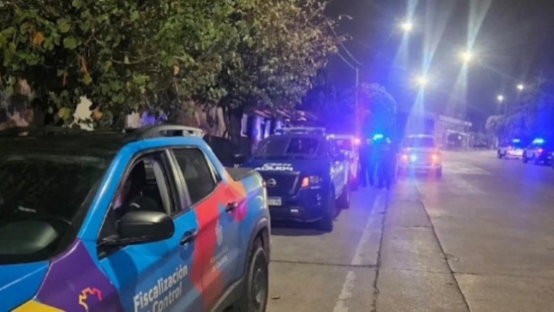 Desarmaron una fiesta clandestina en la que había cerca de 400 personas