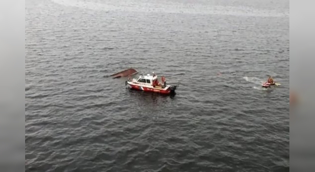 Al menos tres muertos y cinco desaparecidos al hundirse barco turístico en Río de Janeiro