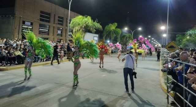 Los carnavales de Porteña convocaron a una multitud