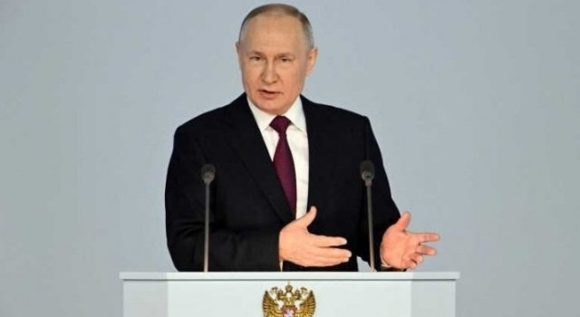 Putin asegura que Rusia lucha por su existencia al justificar la invasión a Ucrania