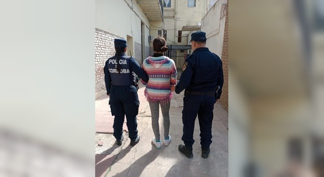 Mujer detenida por comercialización de estupefacientes