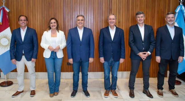 Hacemos Unidos por Córdoba dio a conocer sus candidatos en la Provincia y la Capital