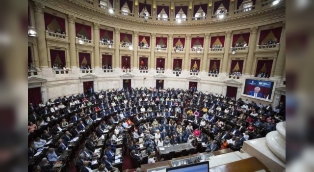 El Senado vuelve a sesionar este miércoles para votar seis proyectos