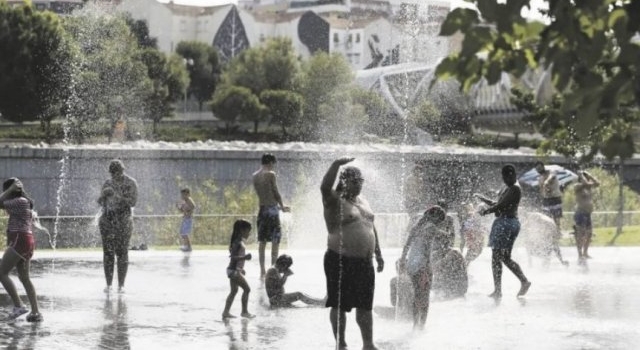La OMS llama a los gobiernos a prestar atención a las personas expuestas a las olas de calor