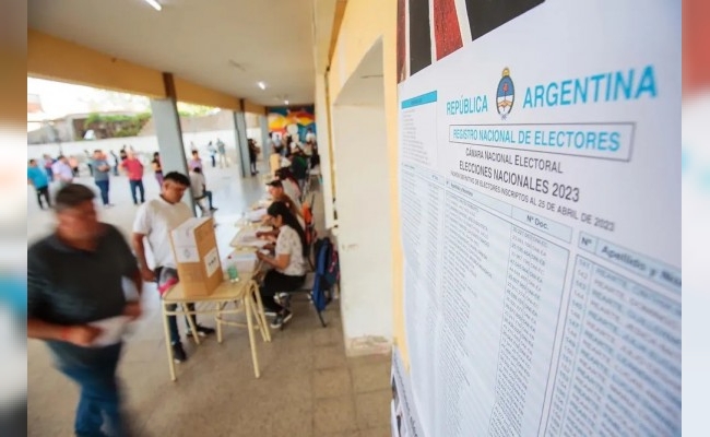 Elecciones presidenciales: cerraron las urnas y la participación supera el 74%