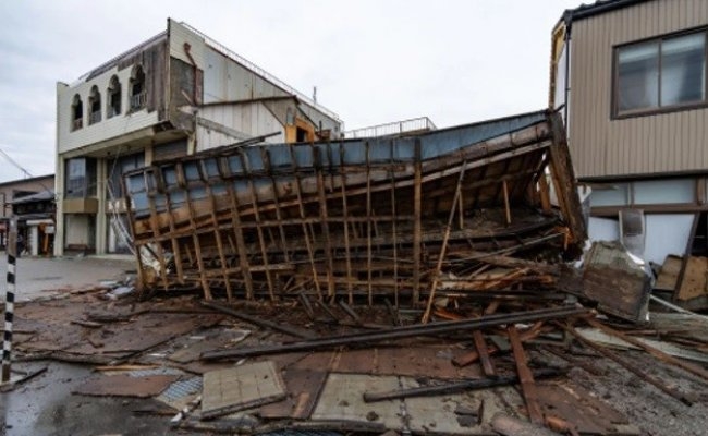 Se eleva a 128 la cantidad de muertes por el devastador sismo en Japón