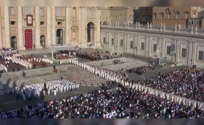 Según un asesor del papa: la Iglesia debería evaluar el matrimonio de sacerdotes