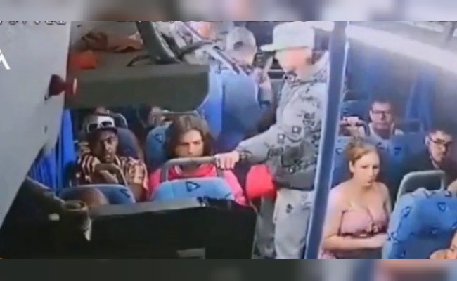 Chile: violento robo a mano armada en un colectivo