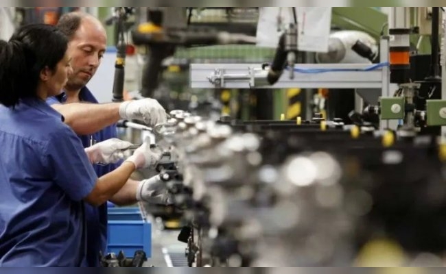 La industria Pyme cae 26,9% anual en diciembre y 2023 cierra con caída de 2,6%