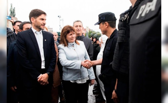 La advertencia de Pullaro ante las reiteradas amenazas en Rosario: "Cada día la van a pasar peor"