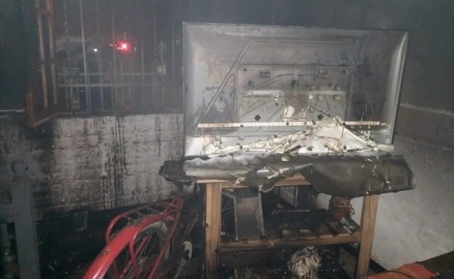 Córdoba: bomberos apagaron un incendio en una casa de barrio Kennedy