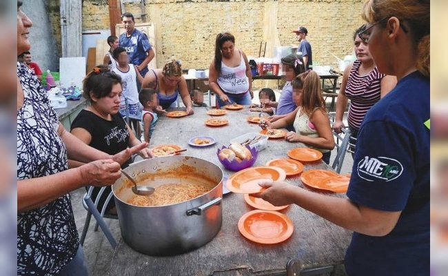 El Gobierno dejó de enviar fondos y alimentos a comedores comunitarios