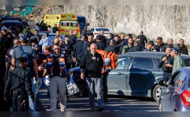 Guerra en Medio Oriente: un ataque terrorista cerca de Jerusalén dejó un muerto y 12 heridos