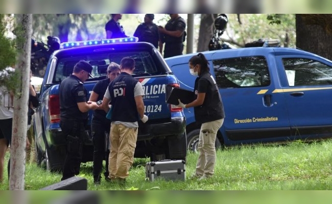 Aberrante: paseaba por una plaza en Santa Fe y encontró un cuerpo desmembrado