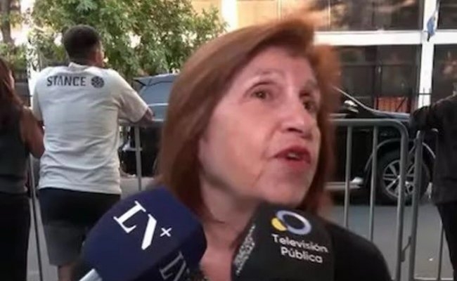 Milei desmintió a la docente jubilada que dijo haberle dado clases: "Farsante y mentirosa"