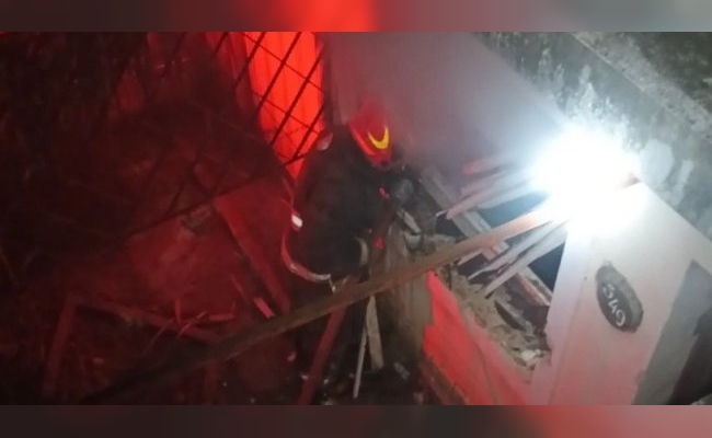 Se incendió una vivienda esta madrugada en Córdoba: rescataron a un hombre herido