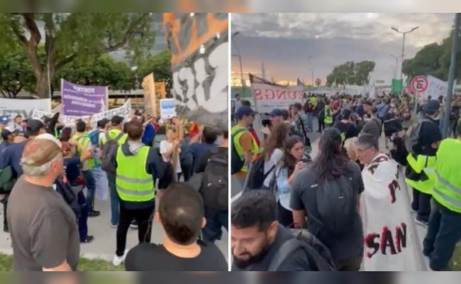 Caos de tránsito frente a Aeroparque por una protesta de trabajadores tercerizados de Aerolíneas Argentinas