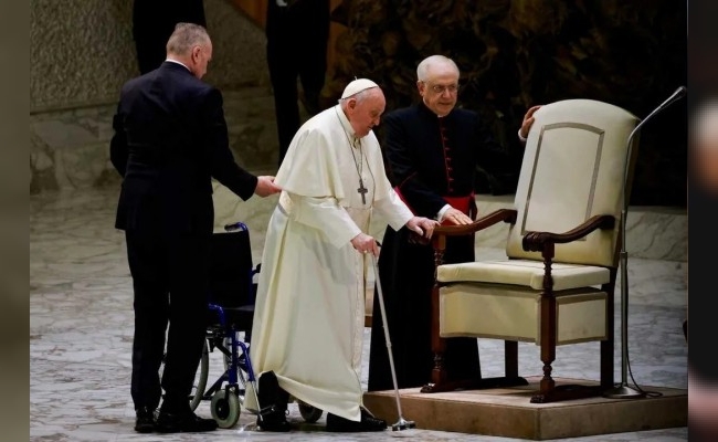 El papa Francisco llamó a redoblar esfuerzos para acabar con las guerras