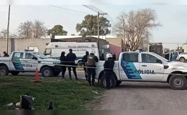 Un policía que trabajaba como chofer de una app de viajes asesinó a un delincuente que intentó robarle