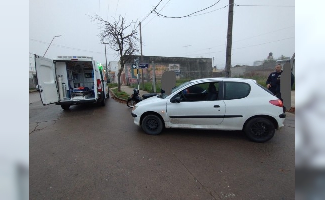 El accidente del día: ocurrió esta mañana  en Av. Garibaldi esquina  Ituzaingó