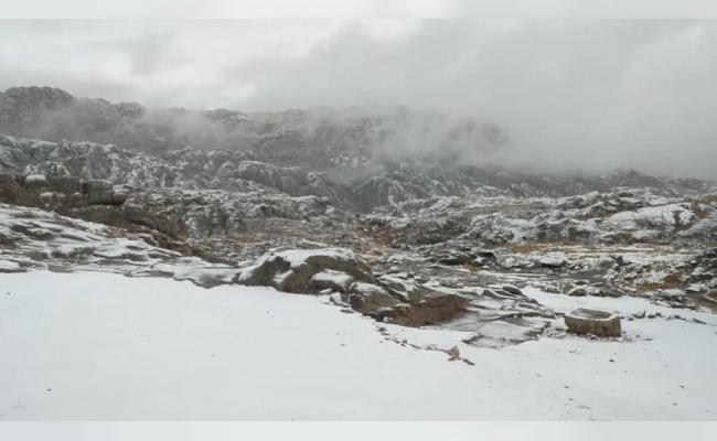 Llegó la nieve a las sierras altas de la provincia