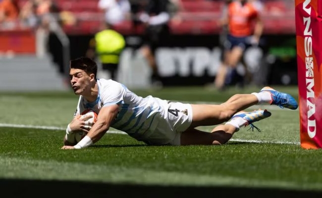 Los Pumas 7 eliminaron a Nueva Zelanda y jugarán por el título del circuito mundial de rugby seven ante Francia