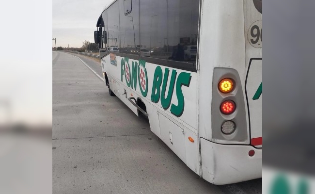 Un bus interurbano perdió las dos ruedas traseras mientras transitaba por Circunvalación