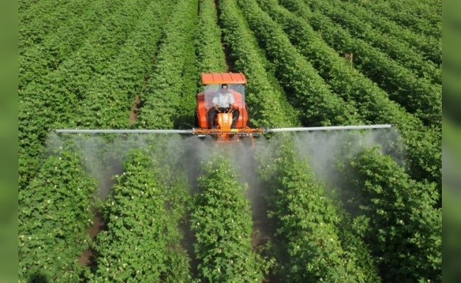 América Latina importa agrotóxicos prohibidos en la Unión Europea