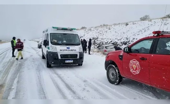 Tercer día de alerta meteorológica en la Patagonia: continúan las complicaciones en las rutas y fronteras