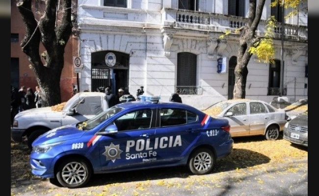 Se fugaron cinco presos de una comisaría en Rosario