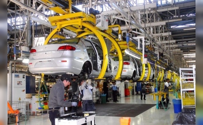 La producción de automóviles cayó un 40%