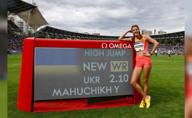 La ucraniana Yaroslava Mahuchikh batió el récord mundial de salto en alto a 19 días de los Juegos Olímpicos Paris 2024