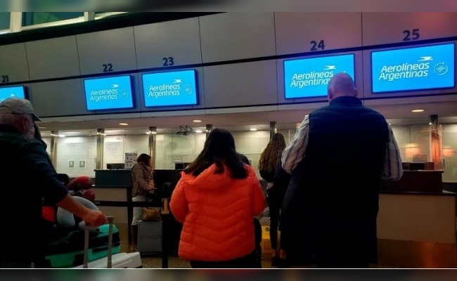 Dictaron la conciliación obligatoria en el conflicto de pilotos y habrá vuelos de Aerolíneas Argentinas para el inicio de las vacaciones