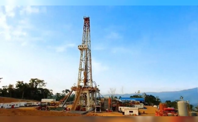 Arce anunció el descubrimiento de un megacampo gasífero en Bolivia