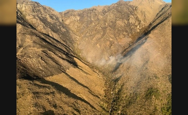 Cerro Champaquí: el incendio está contenido, con perímetros inestables