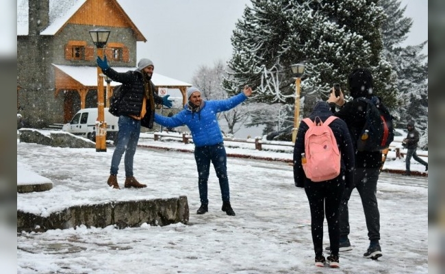 La recesión no se tomó vacaciones en invierno: cayó el consumo y las estadías fueron más cortas