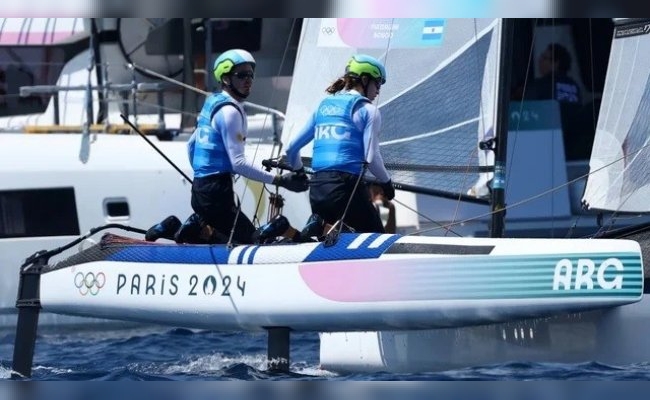 Majdalani y Bosco hicieron historia en los Juegos Olímpicos: ganaron la medalla de plata en vela de París 2024