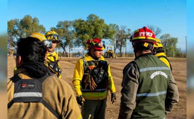 Incendios forestales: por las condiciones climáticas la Provincia anunció la alerta extrema