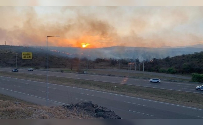 Incendio entre La Calera y Malagueño: fuego contenido y en guardia de cenizas