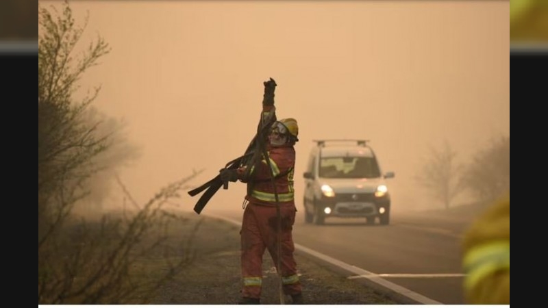 Incendios en Córdoba: controlan el fuego en Capilla del Monte, pero se reavivan otros dos focos