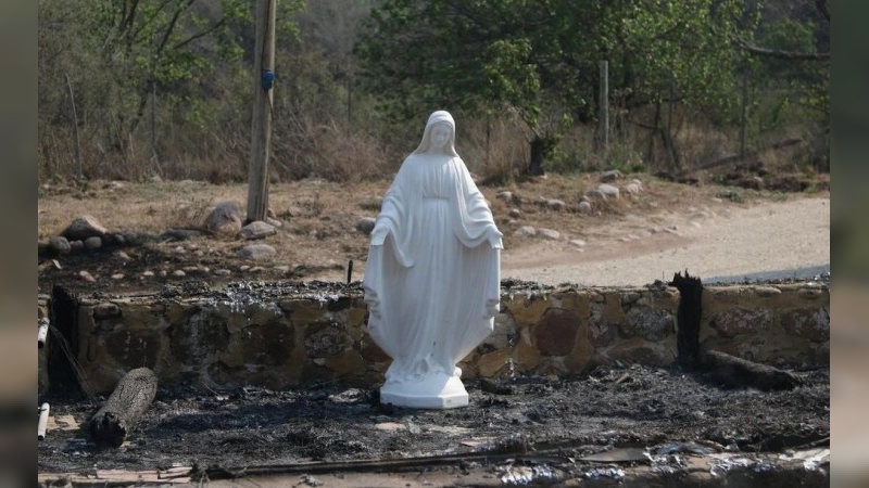 La impactante imagen de una Virgen intacta tras el paso del fuego en Córdoba