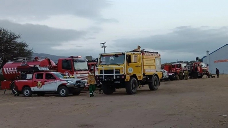 Incendios en Córdoba: para los bomberos fue "un día de quiebre" y quedan dos focos