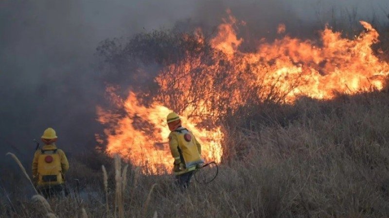 Incendios en Córdoba: sigue activo el foco de Quebrada de la Mermela