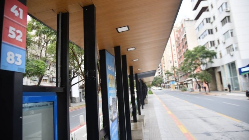 Murió aplastado por un colectivo en la ruta: qué se sabe de la tragedia en Córdoba