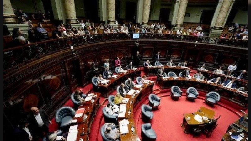 Uruguay: fueron rechazados los dos plebiscitos y el FA estaría alcanzando la mayoría en el Senado